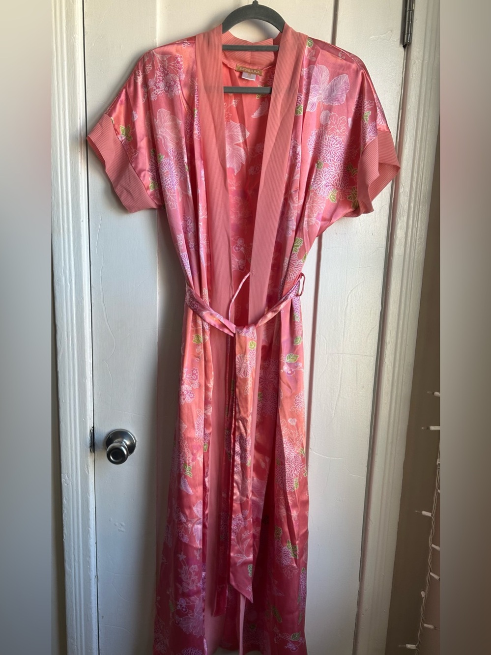 Vintage Sensara Pink Floral Kimono Robe (M)